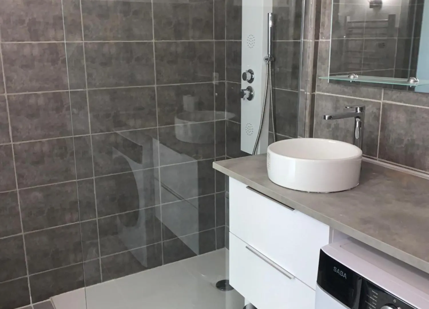 Charmant Studio Au Cezanne Greoux-les-Bains Apartment